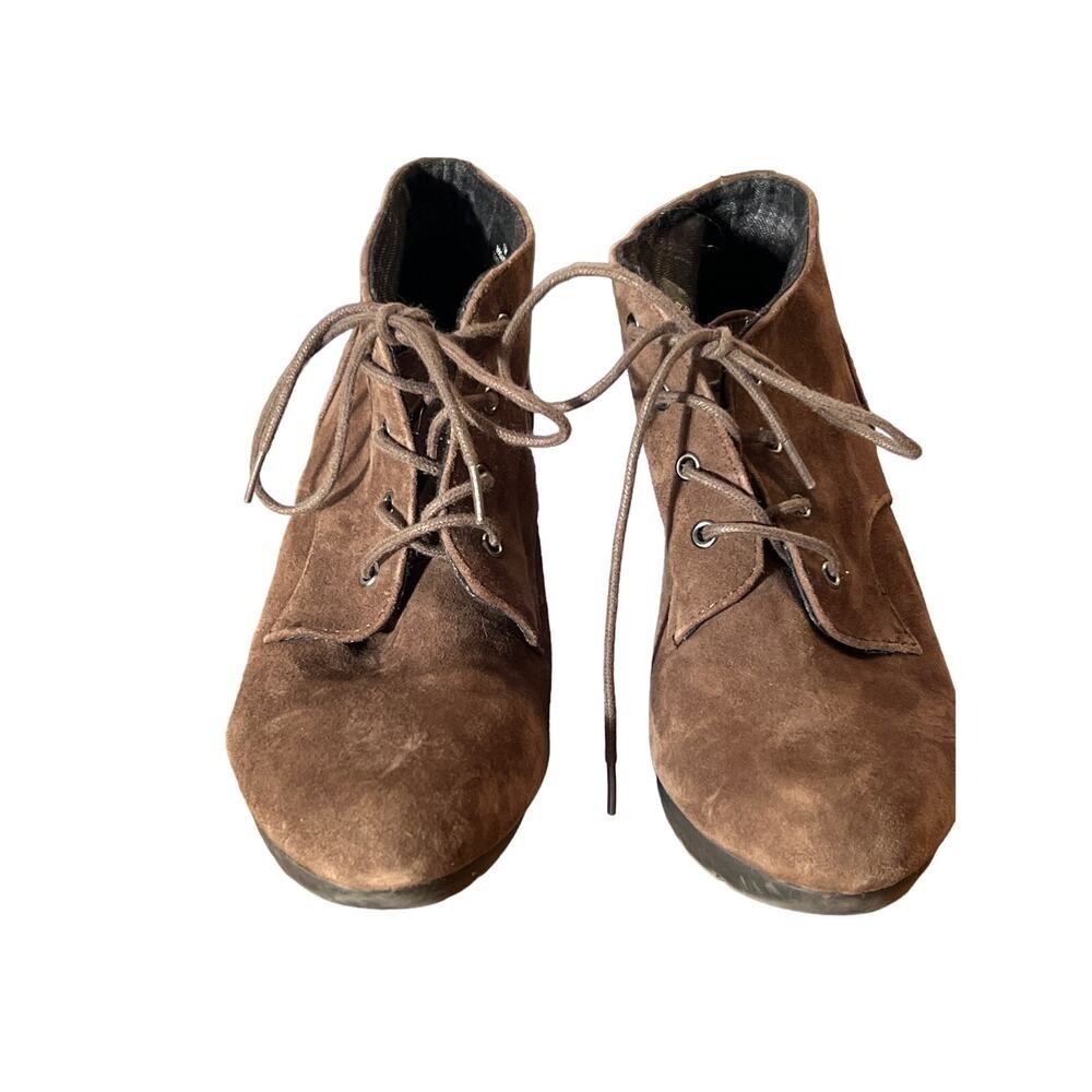 Bandolino Margarette Brown Suede Lace‎ Up Ankle Boots Block Heel Size 7M boho